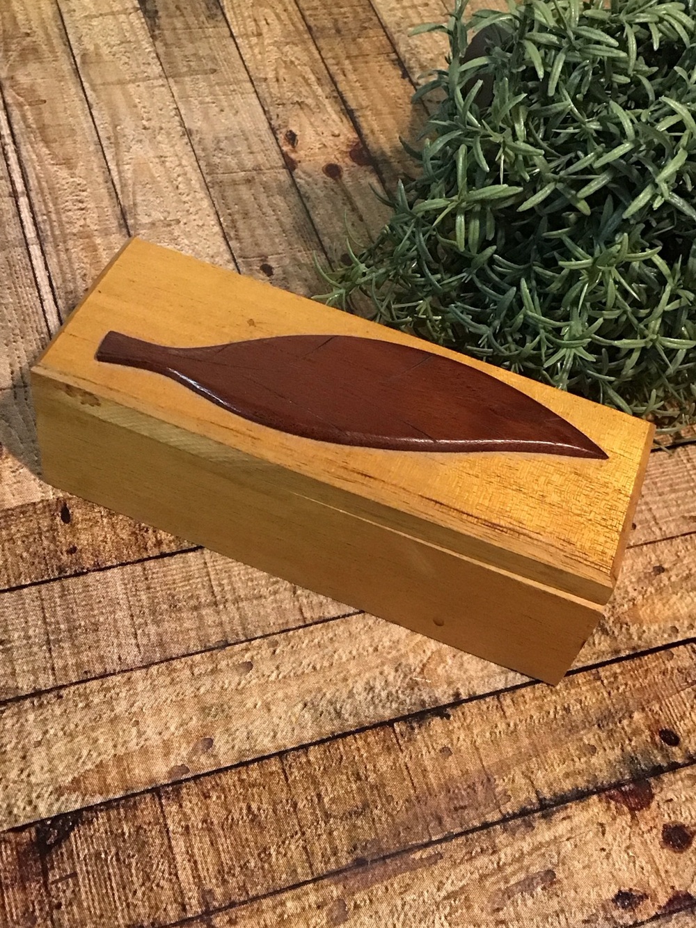 ♥️5/25$ wood box